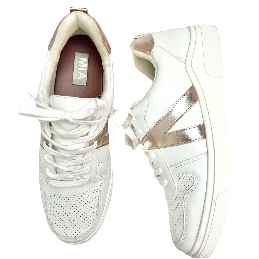 Mia Sneakers Size 10M Tennis Shoes‎ White Athletic Footwear Women Clothing